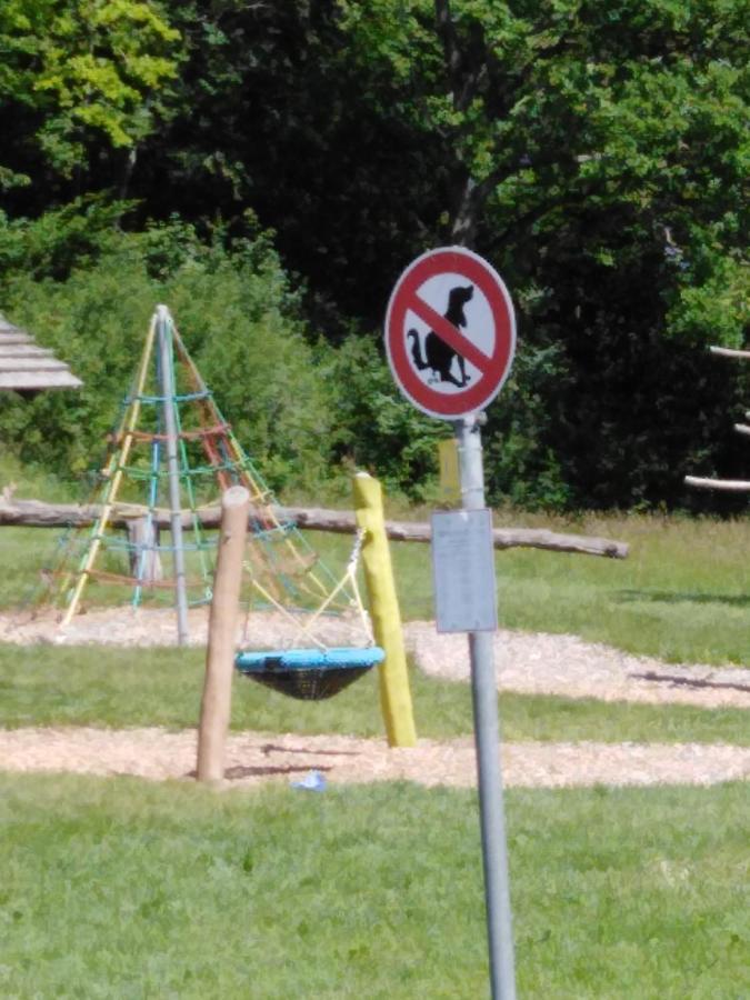 Ferienwohnung Mit Kleinem Garten Sonnenbühl المظهر الخارجي الصورة