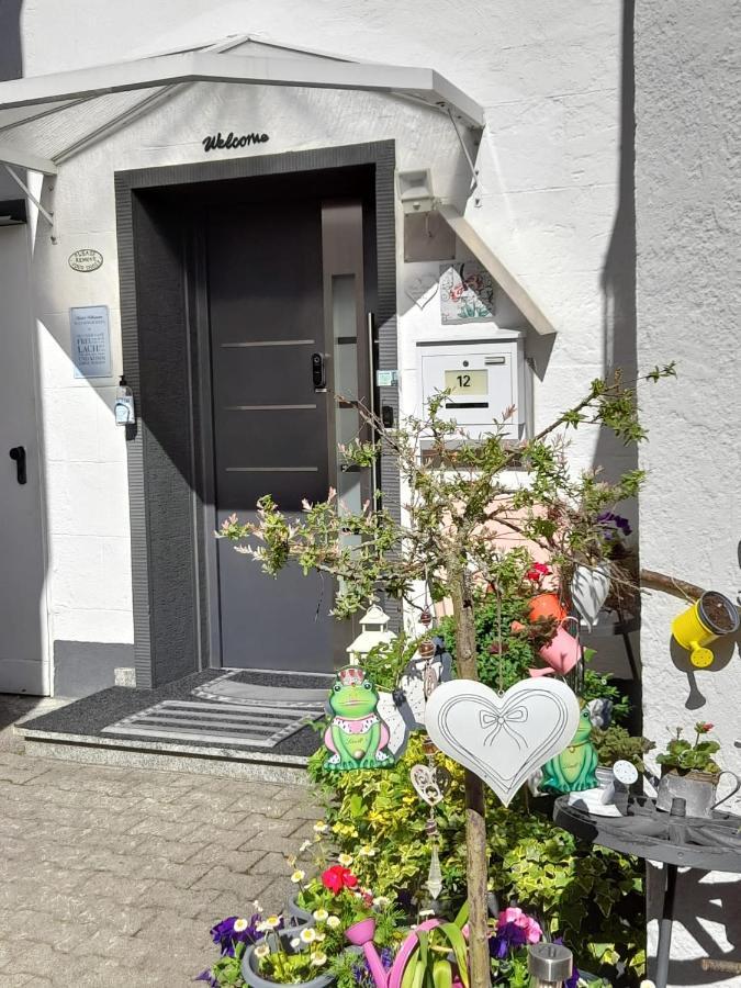 Ferienwohnung Mit Kleinem Garten Sonnenbühl المظهر الخارجي الصورة