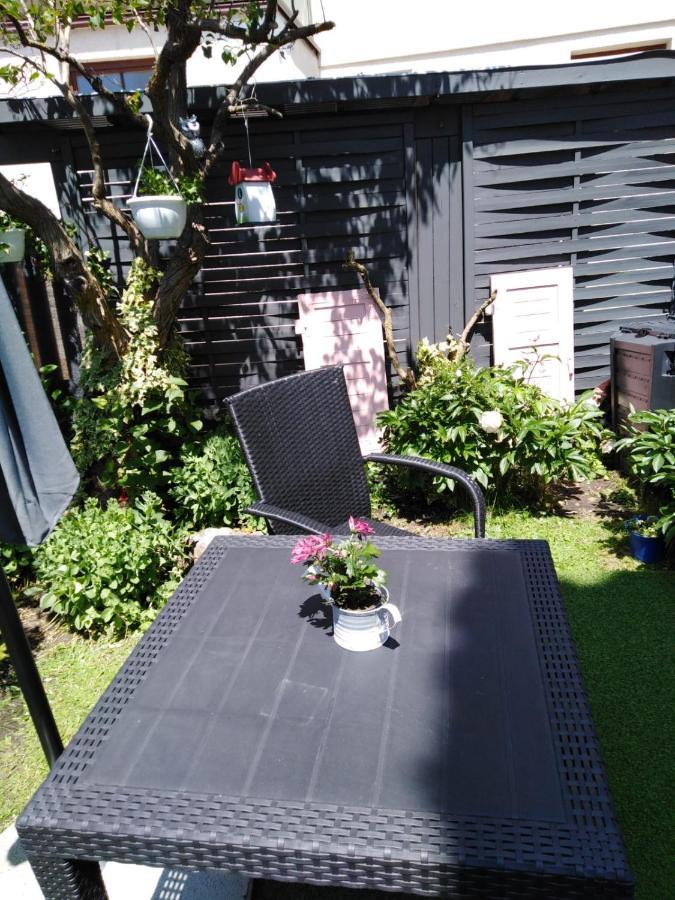 Ferienwohnung Mit Kleinem Garten Sonnenbühl المظهر الخارجي الصورة
